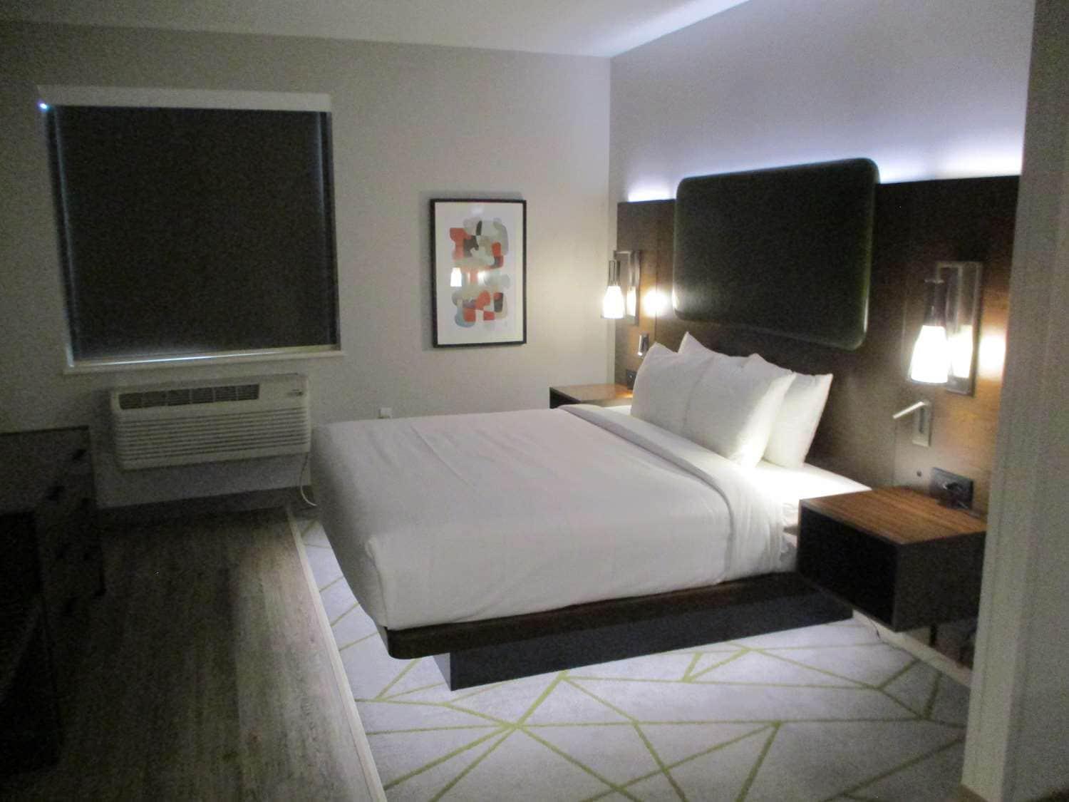 Best Western Plus Riata Brownwood Exterior foto