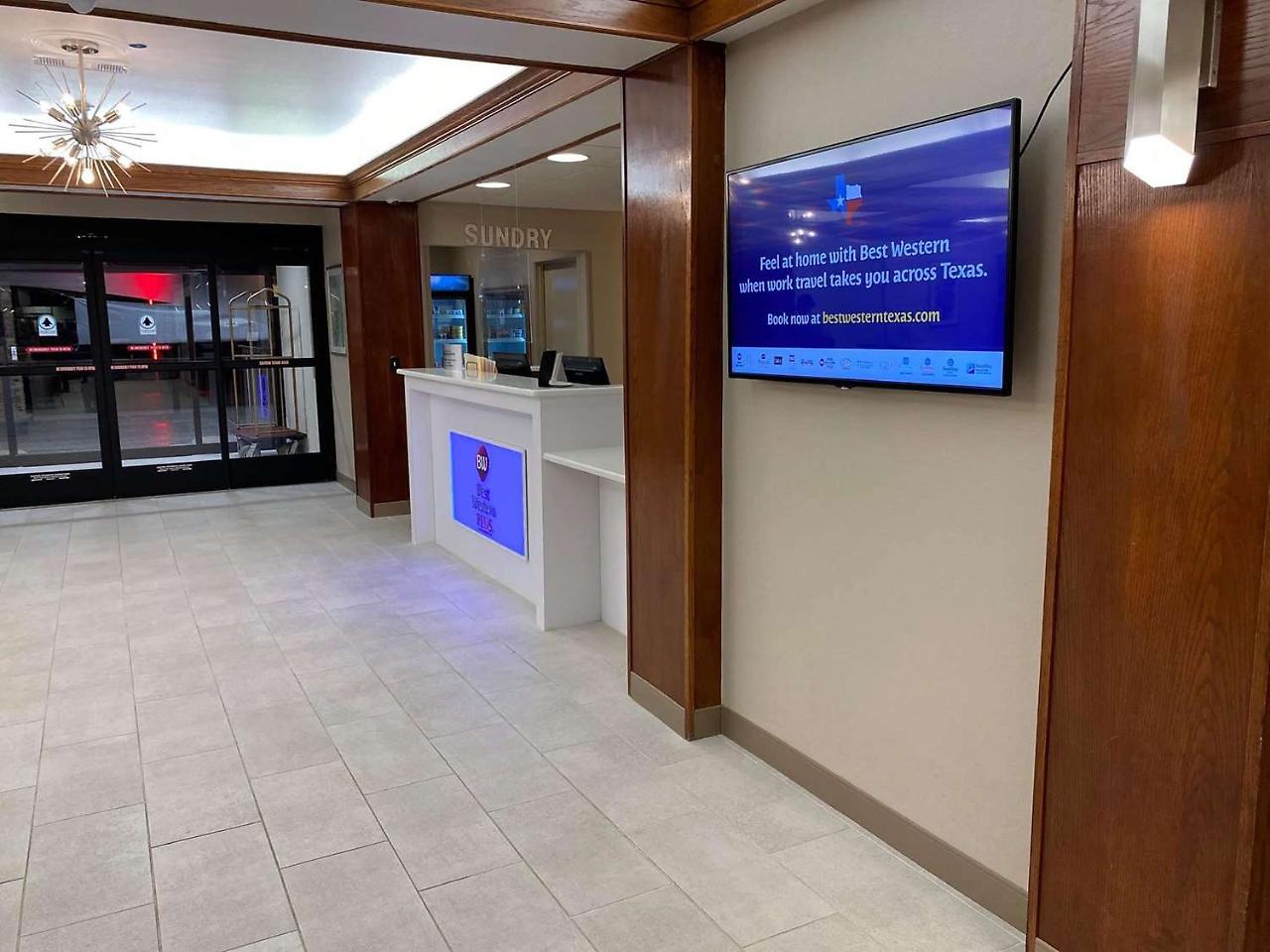 Best Western Plus Riata Brownwood Exterior foto