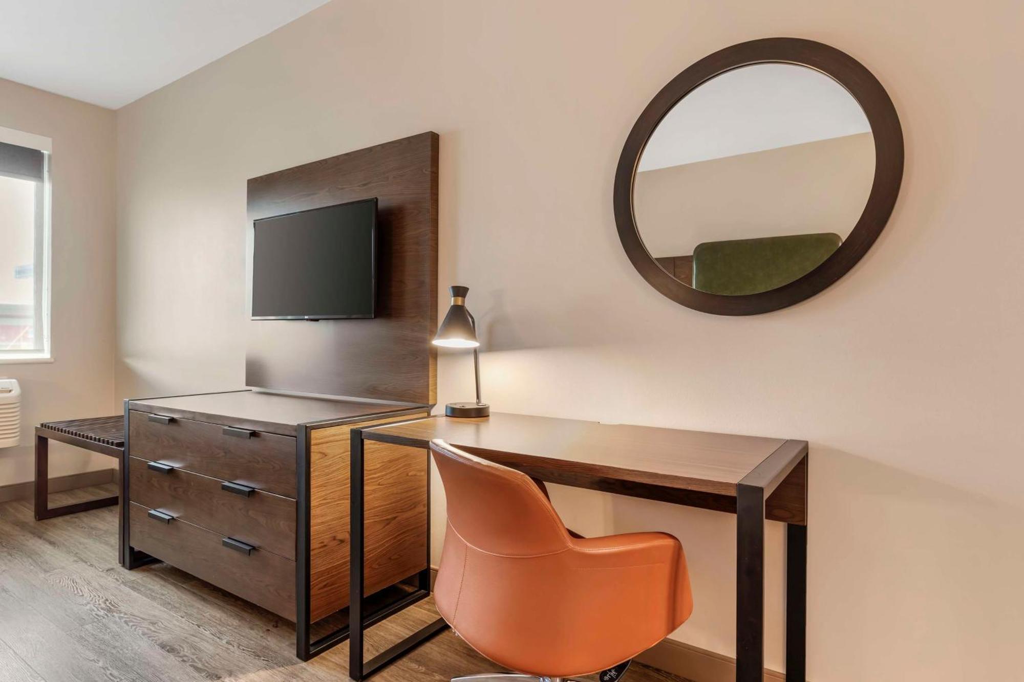 Best Western Plus Riata Brownwood Exterior foto