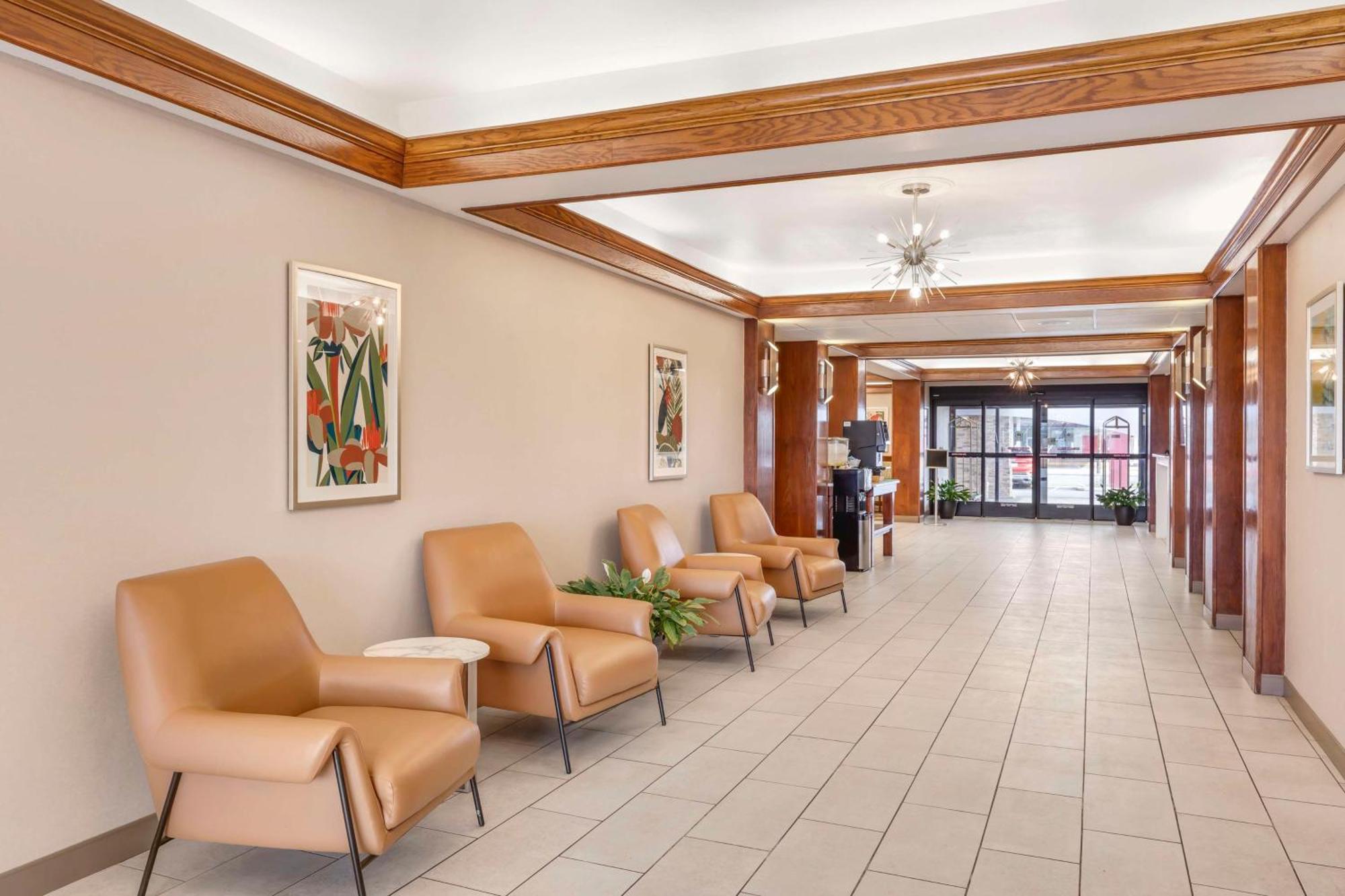 Best Western Plus Riata Brownwood Exterior foto